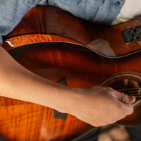 Washburn G12FCE Comfort Series Apprentice Grand Auditorium Acoustic-Electric Guitar, Sunburst