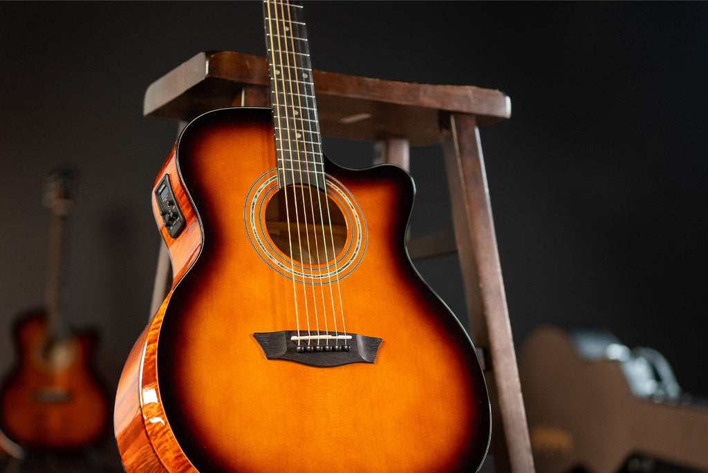 Washburn G10CE Comfort Series Apprentice Grand Auditorium Acoustic-Electric Guitar, Sunburst